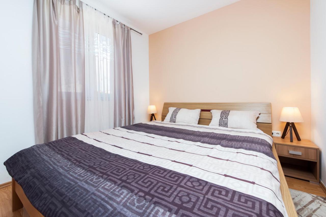 Apartment Deluxe Rovinj Exterior photo